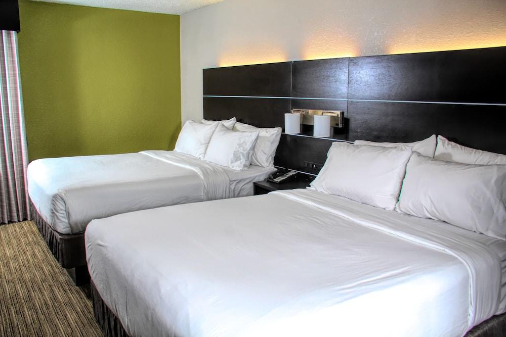 Holiday Inn Express Rochester - Greece By Ihg Exterior photo